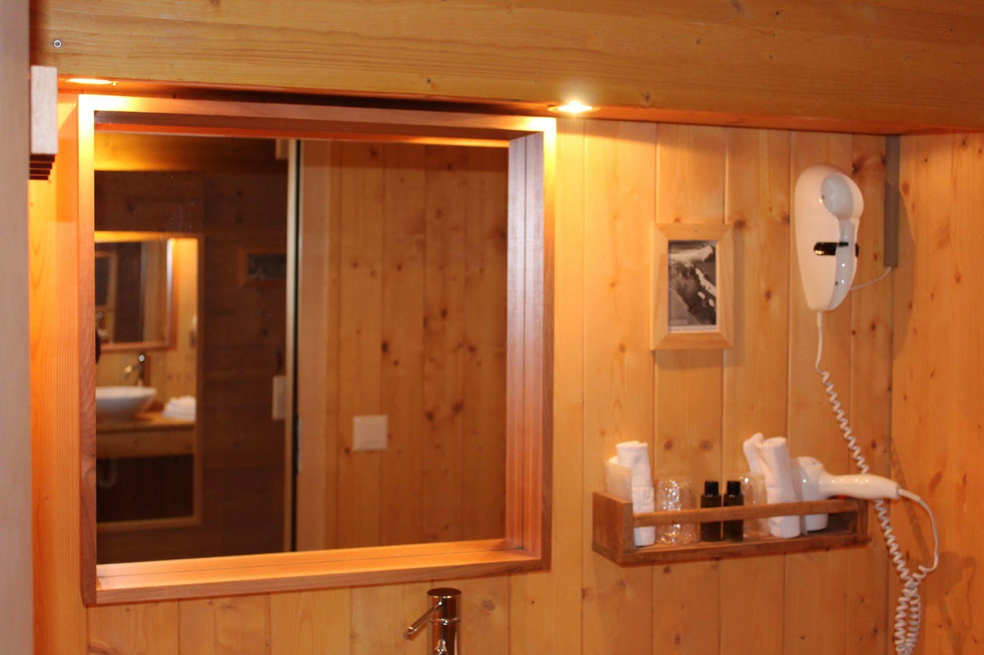 Hotel Restaurant Les Lilas Les Diablerets Kültér fotó